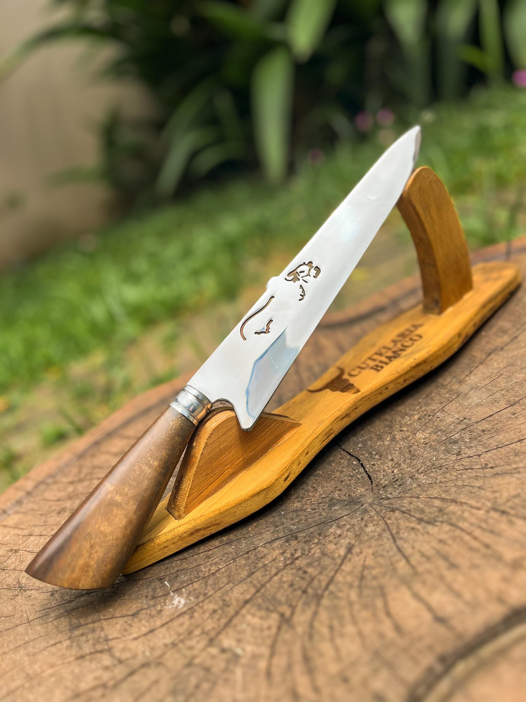 Faca de Churrasco 10" 3mm Lâmina Wagyu com Cabo madeira + Case especial em couro